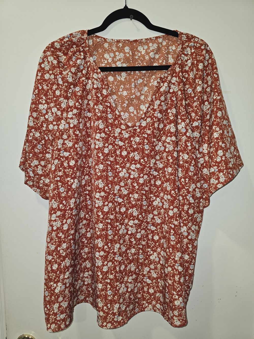 SHEIN Rust Floral V-Neck Tunic Top